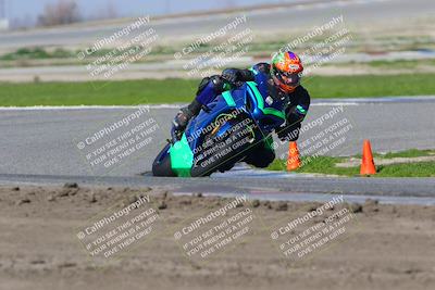 media/Feb-10-2023-TrackDaz (Fri) [[827c11d241]]/Club Racers/11am (Sunset)/